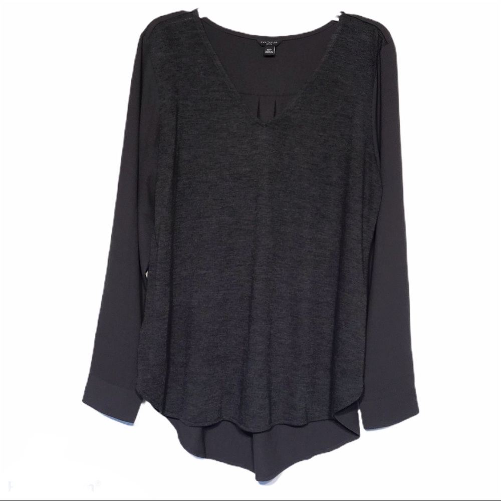 Ann Taylor‎ Petite High-Low Gray Top